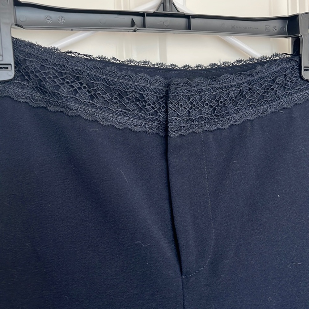 Laundry navy work slack